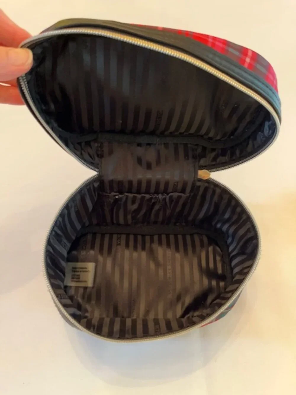 VICTORIA'S SECRET | Mini Express Train Case Oval Make-up Beauty Bag-EUC